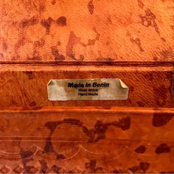 Vintage handmade purse from Benin - Picture 11 of 12